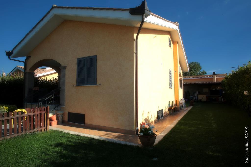 Labico Il Bacio E La Nocciola Bed & Breakfast 部屋 写真