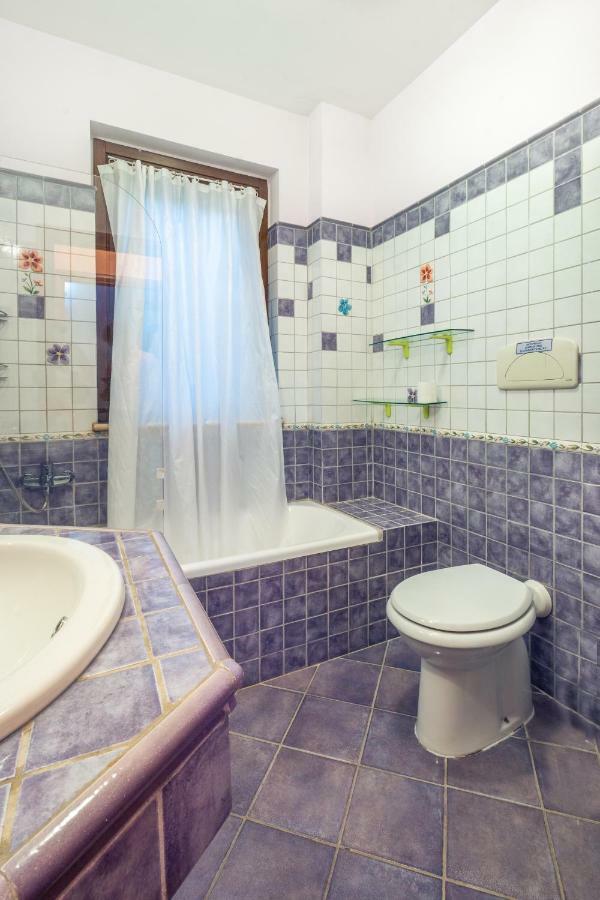Labico Il Bacio E La Nocciola Bed & Breakfast エクステリア 写真